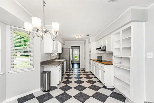 4112 Pine Park Dr, Baton Rouge, LA 70809