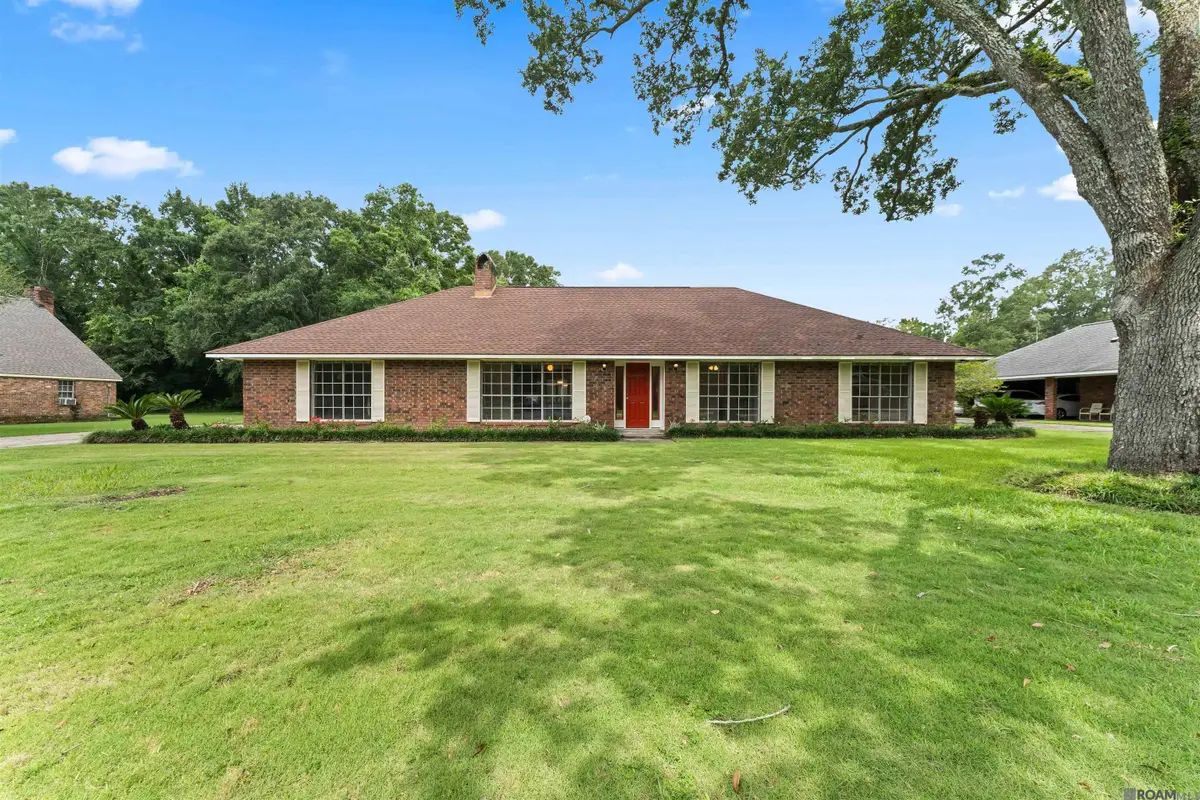 6667 Martin Dr, Zachary, LA 70791 - #1