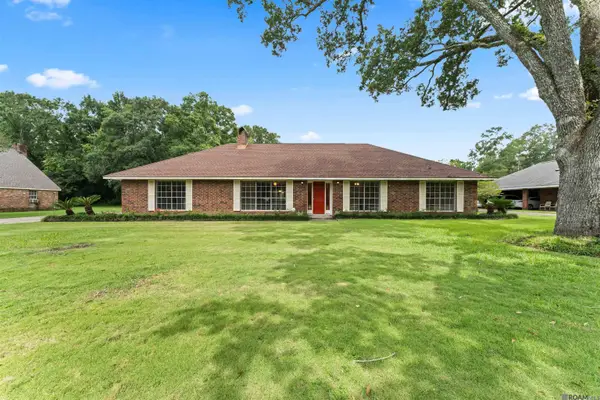 6667 Martin Dr, Zachary, LA 70791