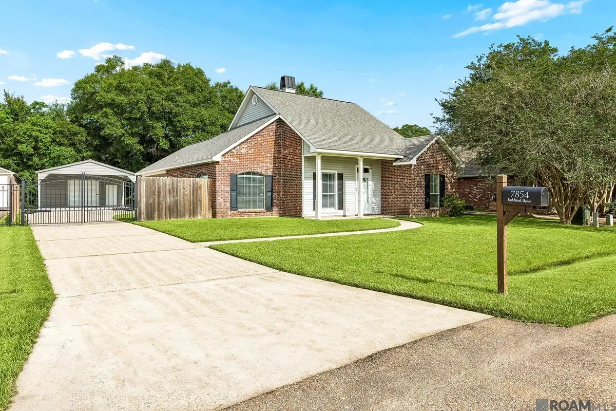 7854 Oakland Dr, Denham Springs, LA 70706 - #1