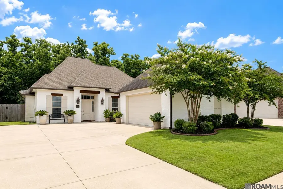 37378 Cypress Hollow Ave, Prairieville, LA 70769 - #2