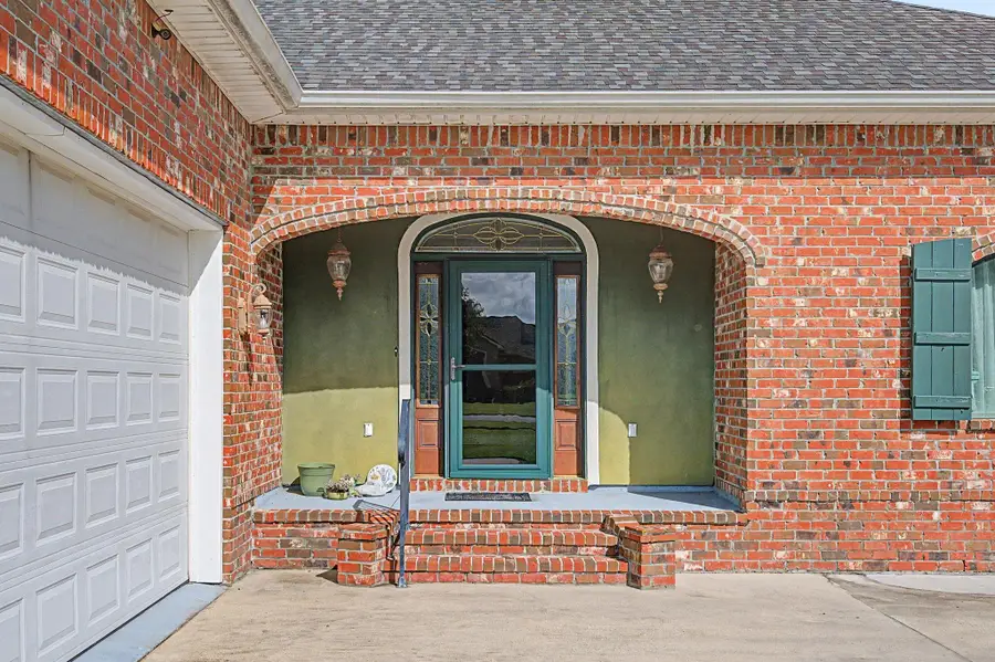 228 Lake Mechant Court, Houma, LA 70360 - #2