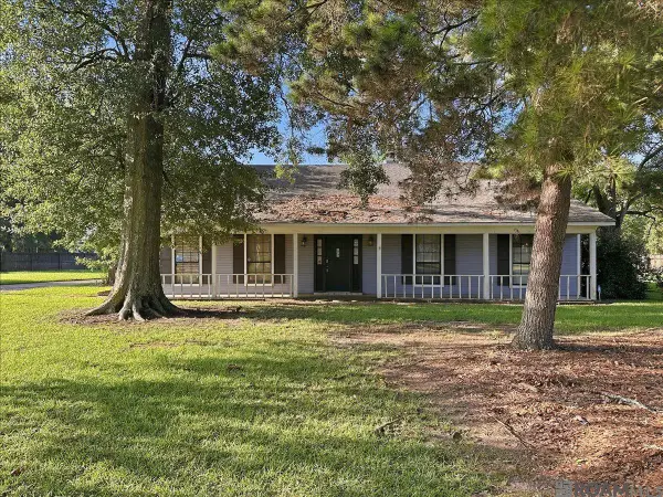 12556 White Chapel Ave, Baton Rouge, LA 70810