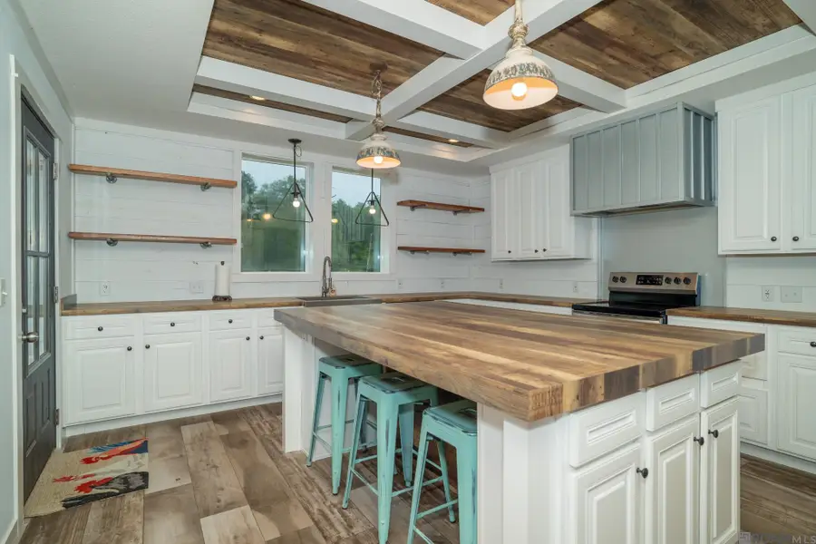 12162 Elmo Lambert Rd, Saint Amant, LA 70774 - #3