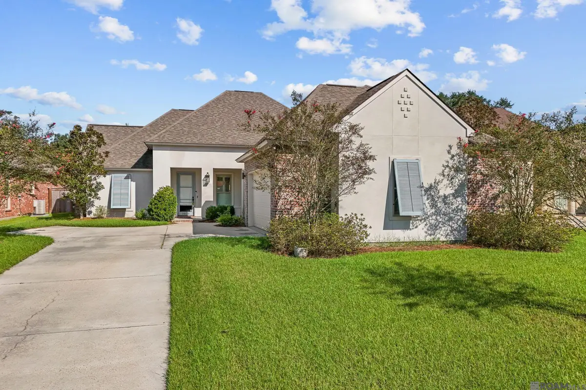 36138 Bluff Meadows Dr, Prairieville, LA 70769 - #1