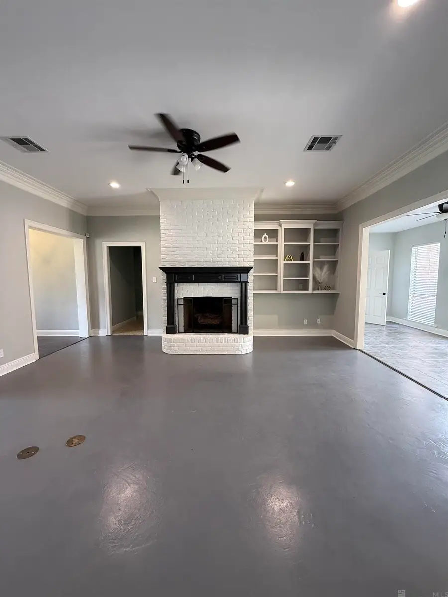 15518 Therese Ct, Prairieville, LA 70769 - #3