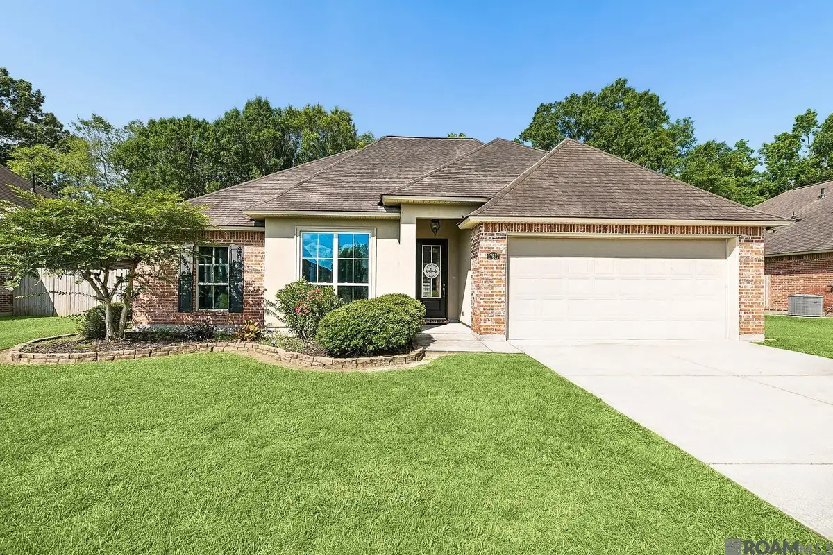 17617 Hoods Ridge Dr, Prairieville, LA 70769 - #1