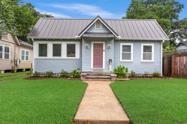 128 Hearthstone Dr, Baton Rouge, LA 70806