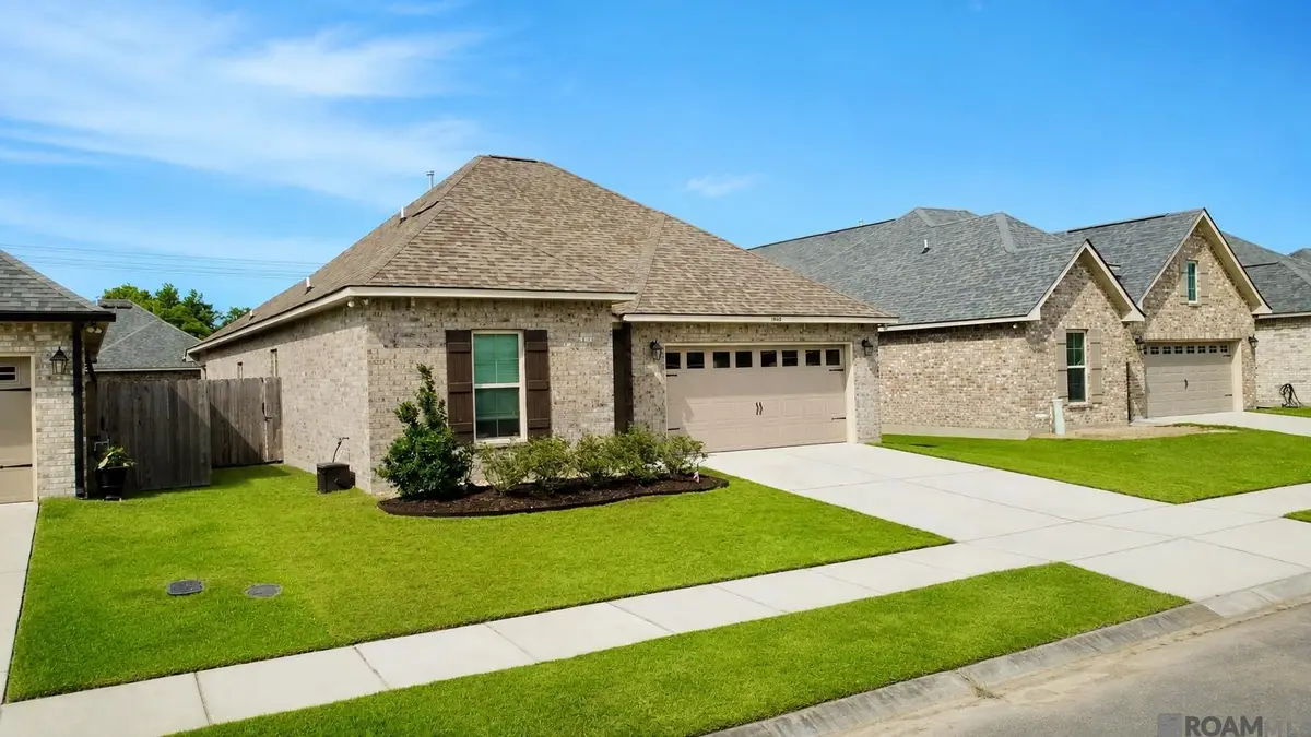 1042 Elliston Dr, Gonzales, LA 70737 - #1
