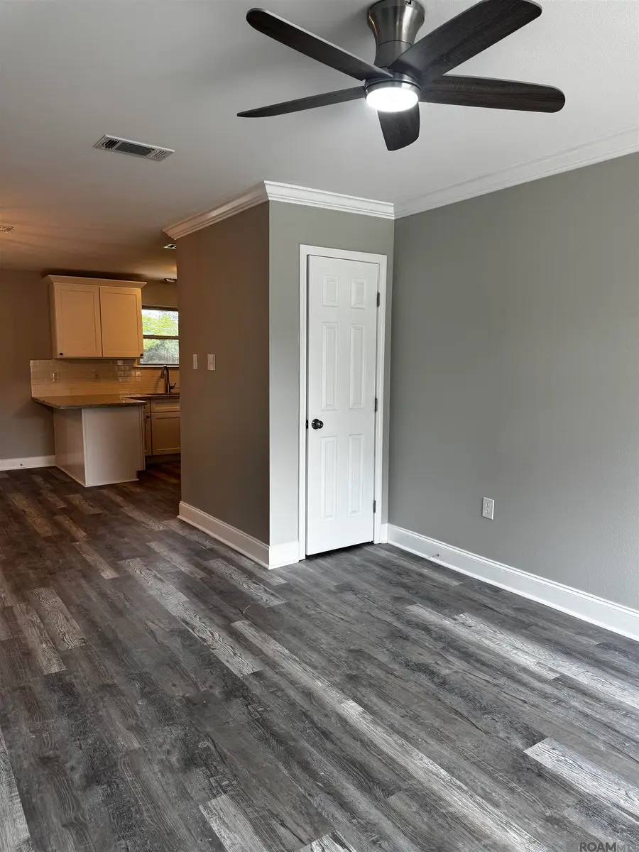 6291 San Juan Dr, Baton Rouge, LA 70811 - #2
