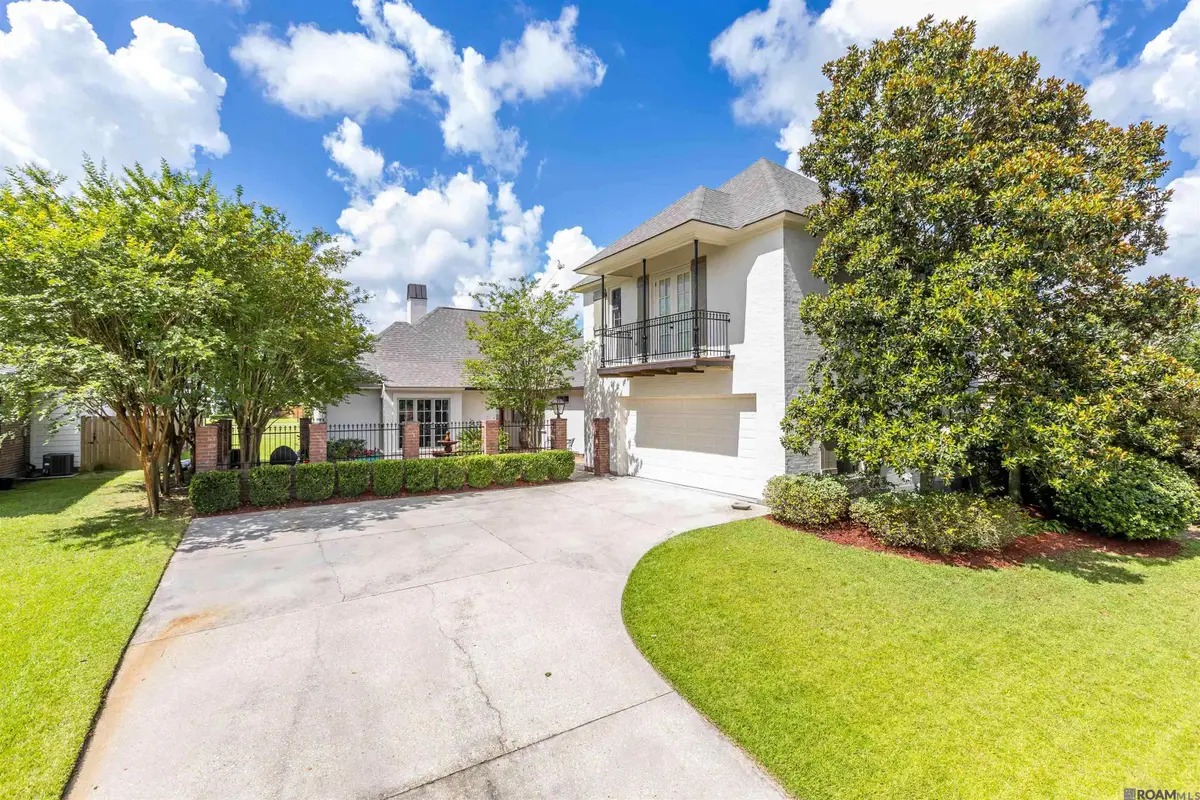 14524 Oak Path Dr, Prairieville, LA 70769 - #1