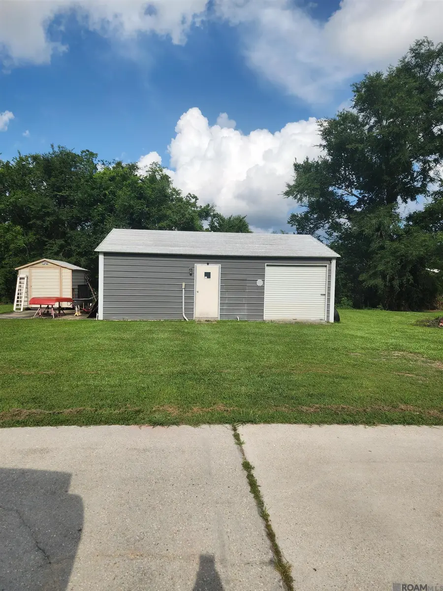 17086 Parker Heights Dr, Prairieville, LA 70769 - #2