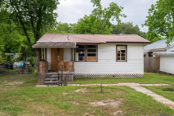 326 W Caroline St, Gonzales, LA 70737