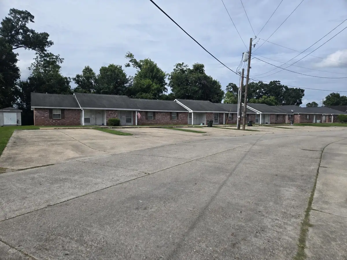 116-128 Louisa Drive, Thibodaux, LA 70301 - #1