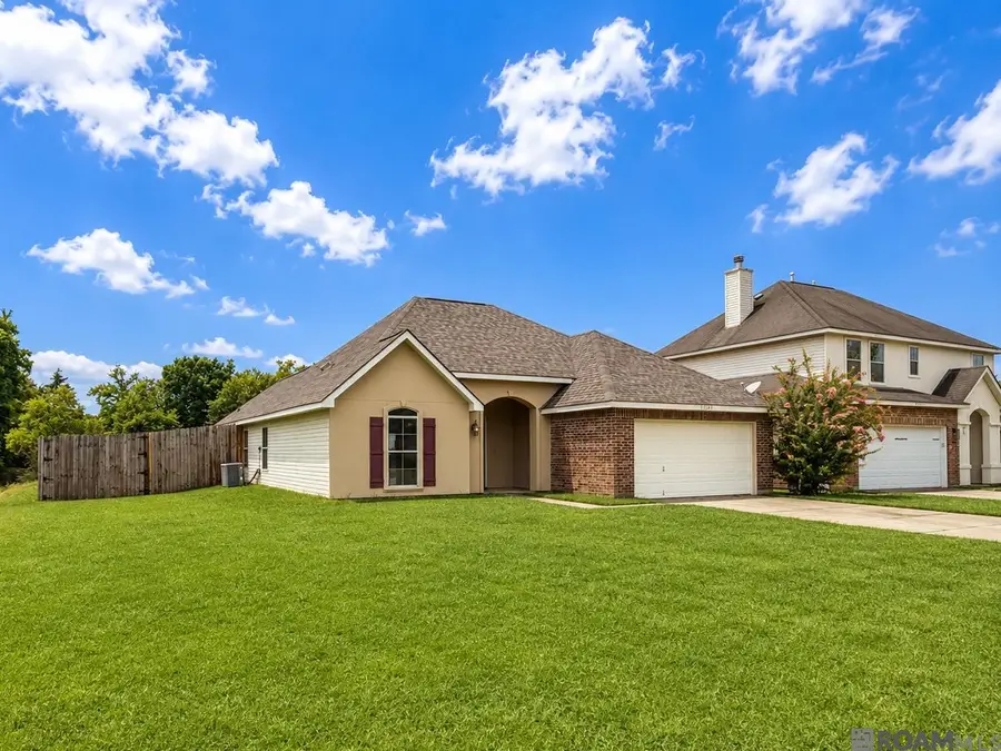 17267 Cherry Creek Dr, Prairieville, LA 70769 - #2
