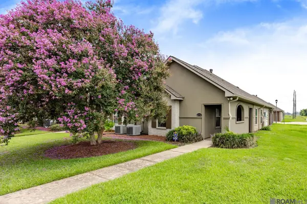 4242 Home Place Dr, Addis, LA 70710