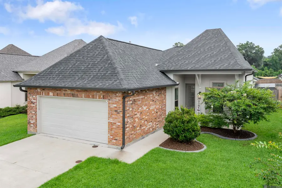 28026 Olympia Ln, Denham Springs, LA 70726 - #2