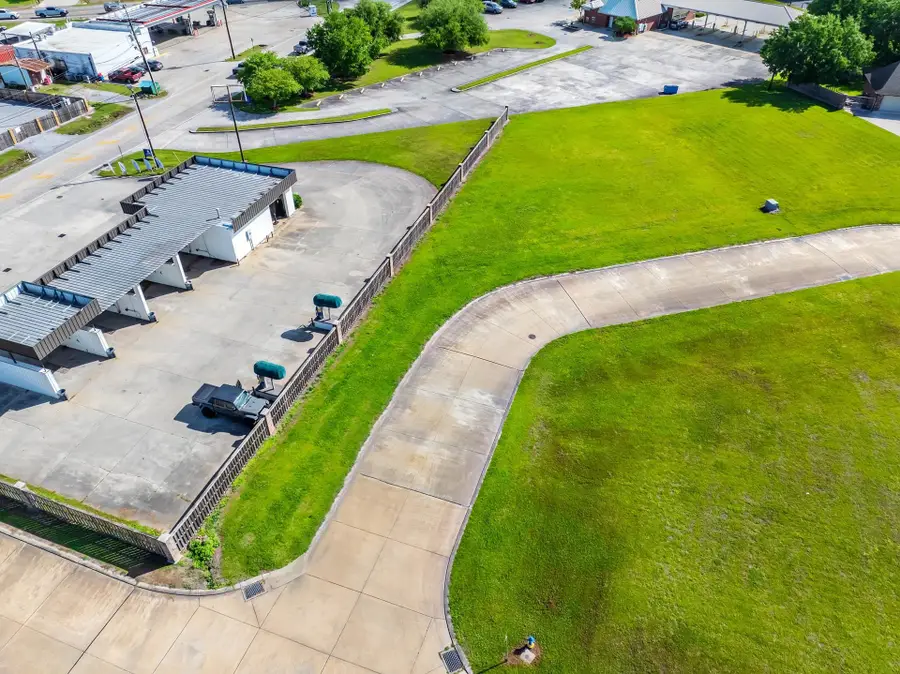1317 Compton Place, Houma, LA 70360 - #2
