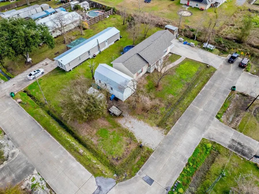 2531 West Camellia Drive, Thibodaux, LA 70301 - #3