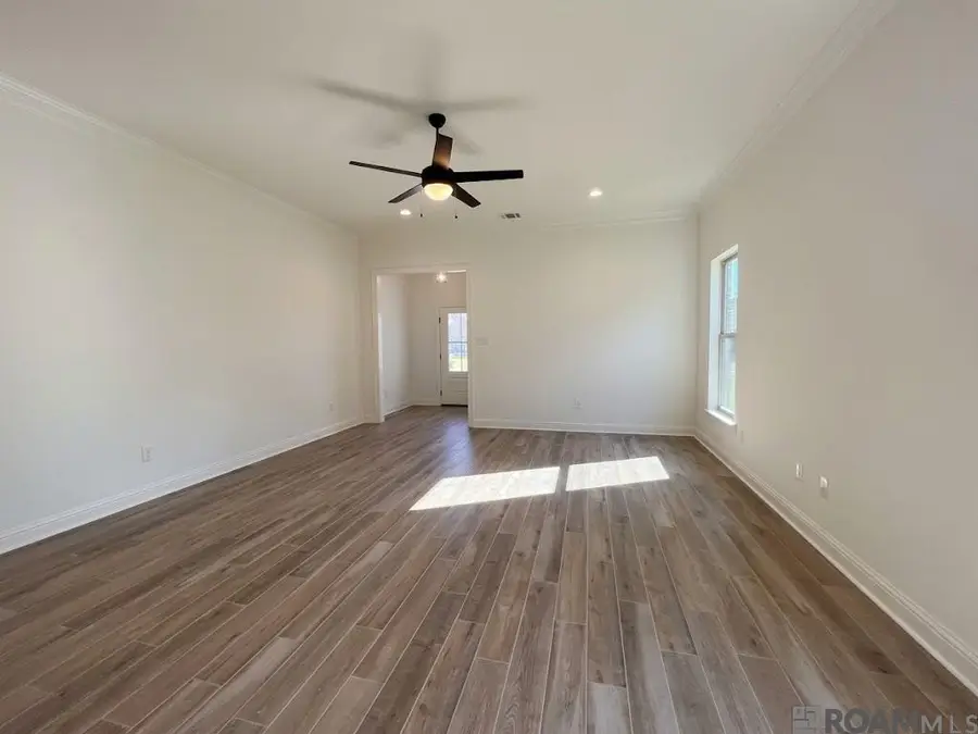 11351 Densmore Dr, Denham Springs, LA 70726 - #2