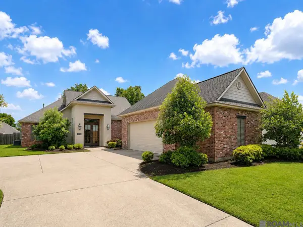 37464 Cypress Hollow Ave, Prairieville, LA 70769