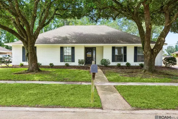 8764 Sharlane Dr, Baton Rouge, LA 70809