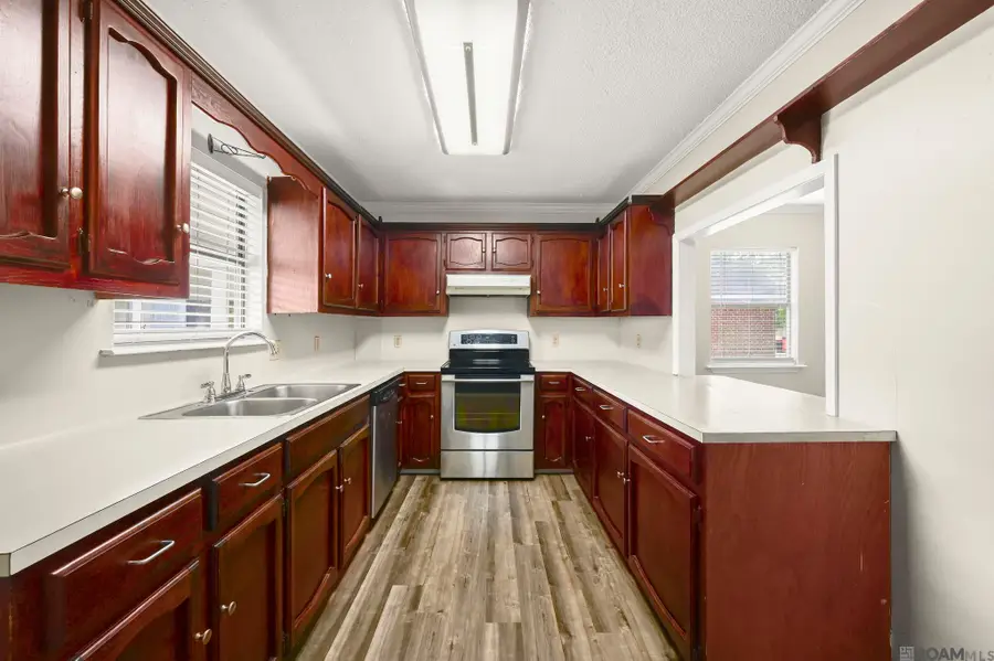 18468 Perkins Oak Rd, Prairieville, LA 70769 - #2