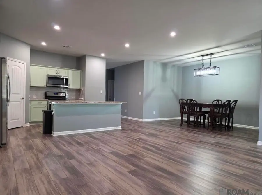 34899 Spring Trails Dr, Walker, LA 70785 - #2
