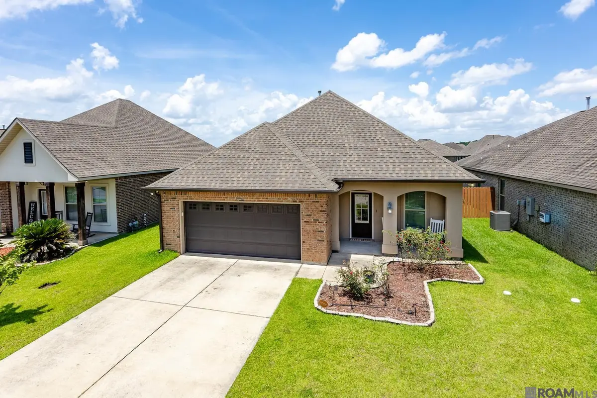 4734 Belle Vue Dr, Addis, LA 70710 - #1