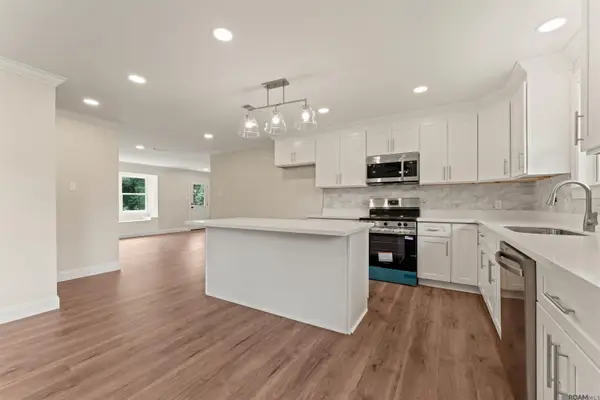 1142 Sharynwood Dr, Baton Rouge, LA 70808