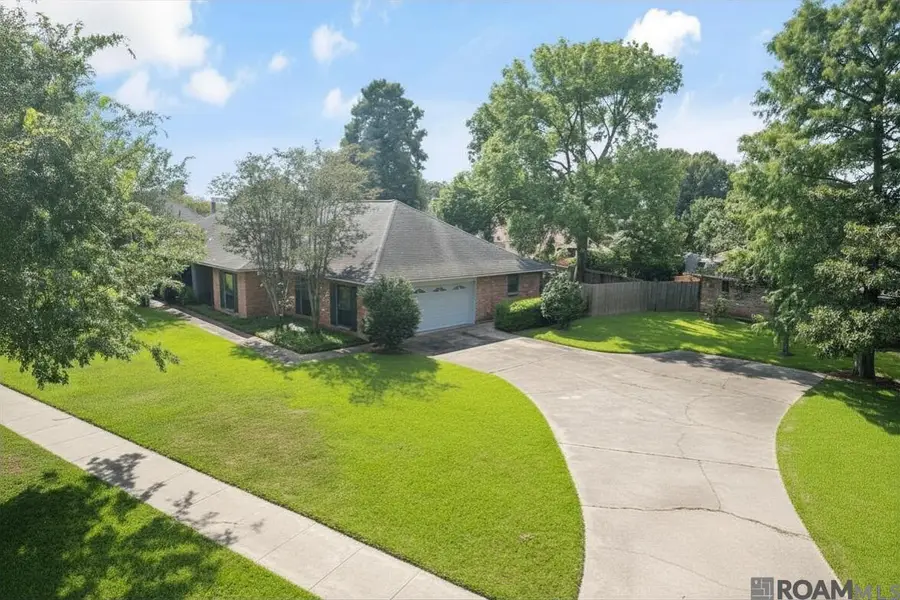 12015 Lake Lery Ave, Baton Rouge, LA 70816 - #2