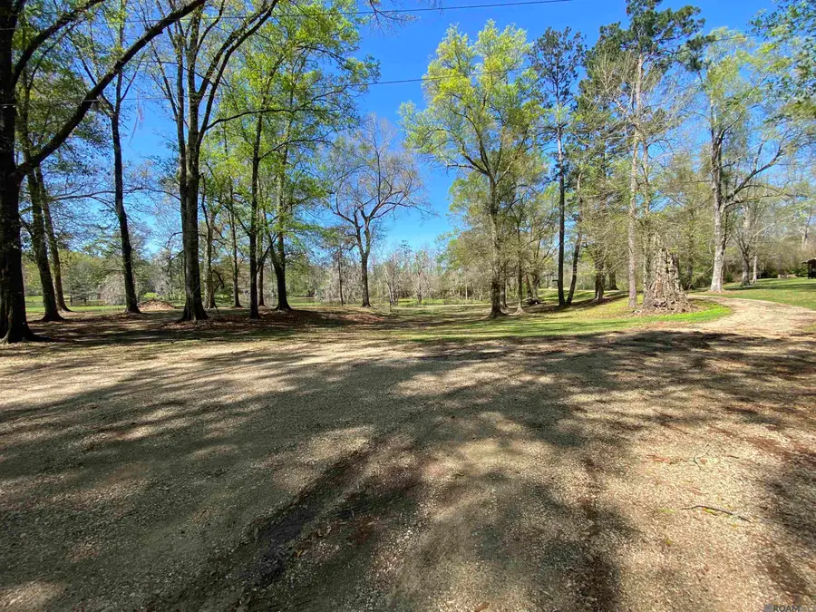11077 Lawrence Rd, Hammond, LA 70403 - #3