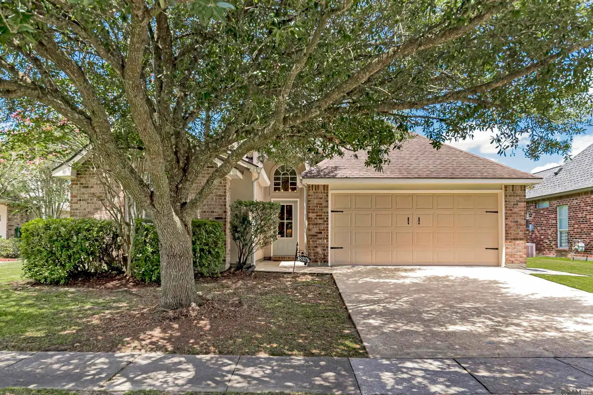 18328 Three Bars Dr, Baton Rouge, LA 70817 - #1