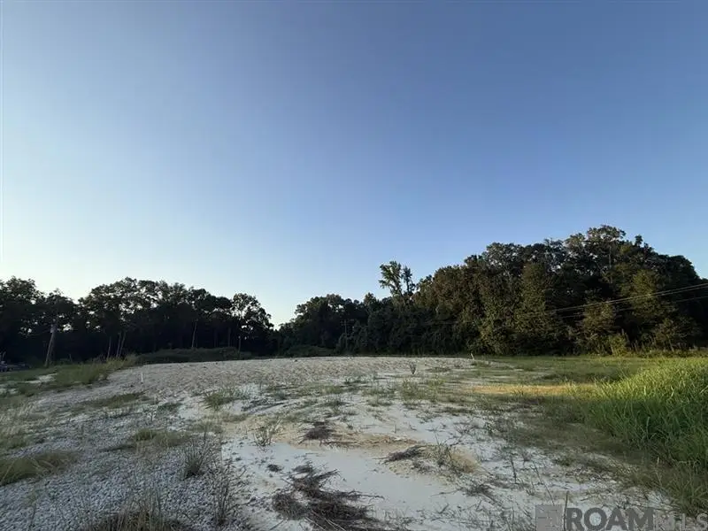 9801 Hooper Rd, Baton Rouge, LA 70818 - #2