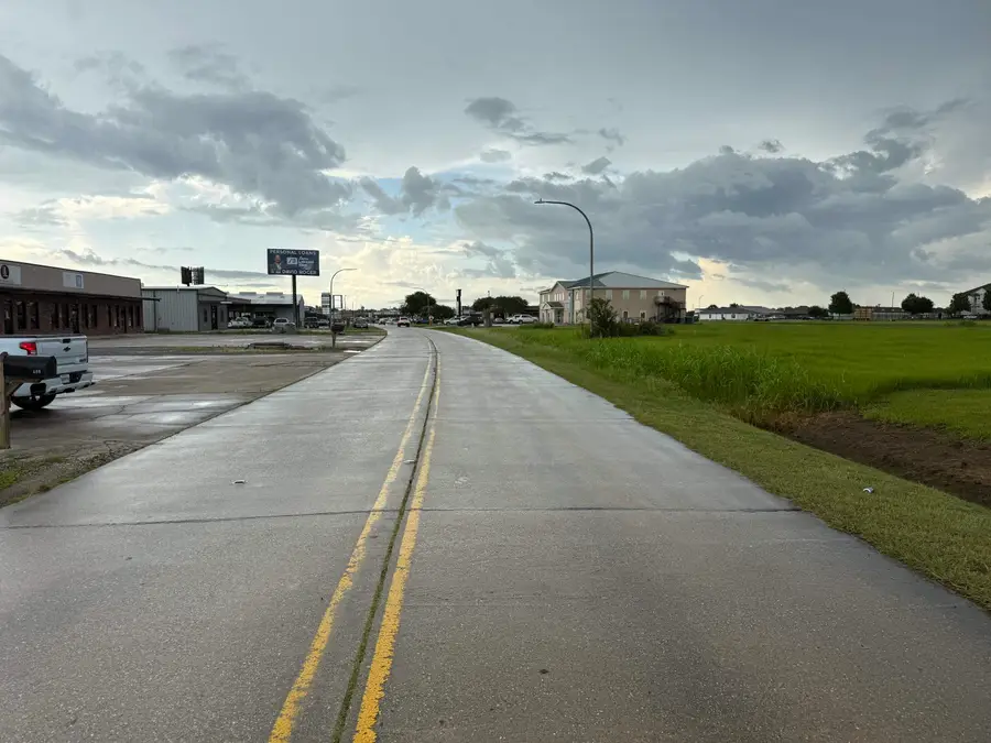605 Corporate Drive, Houma, LA 70360 - #3