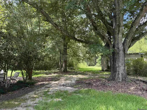 2553 Lirocchi Dr, Baton Rouge, LA 70816