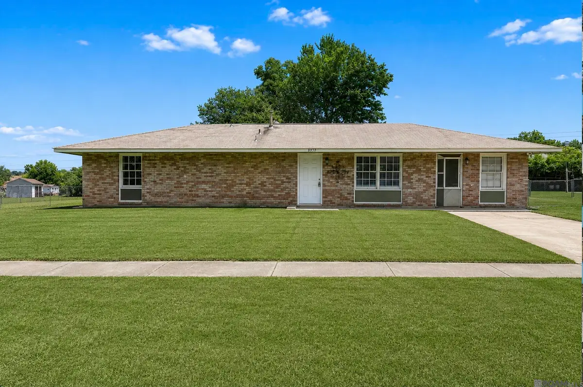 8977 Nolen Dr, Baton Rouge, LA 70810 - #1