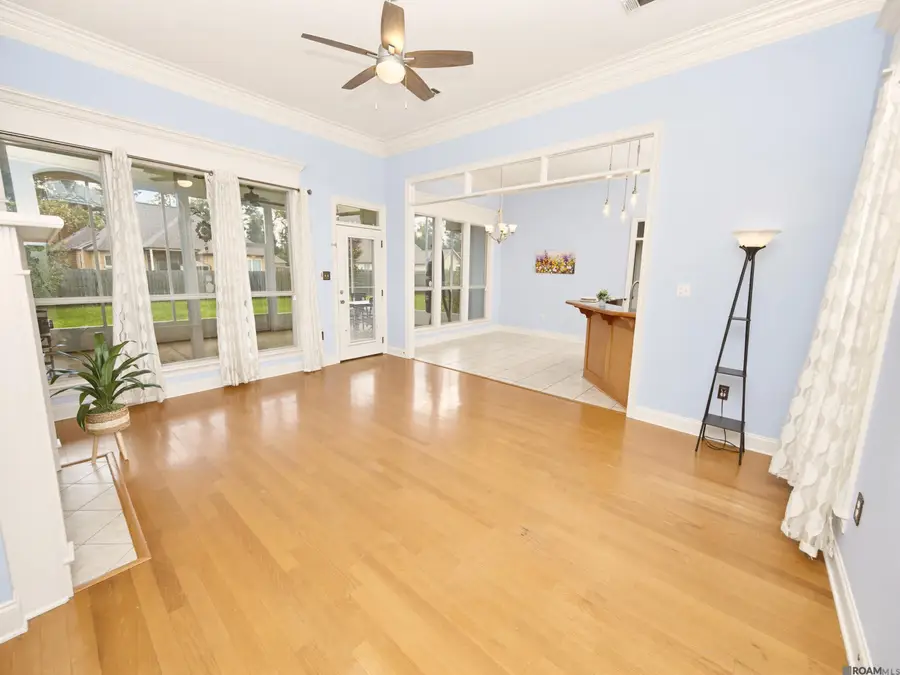 38631 Red Bud Ln, Denham Springs, LA 70706 - #3