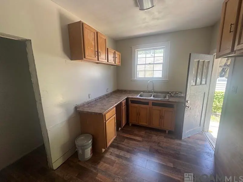 231/233 Chatsworth St, Baton Rouge, LA 70802 - #1