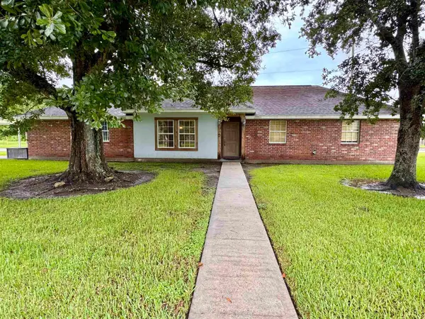 236 Laura Dr, Patterson, LA 70392