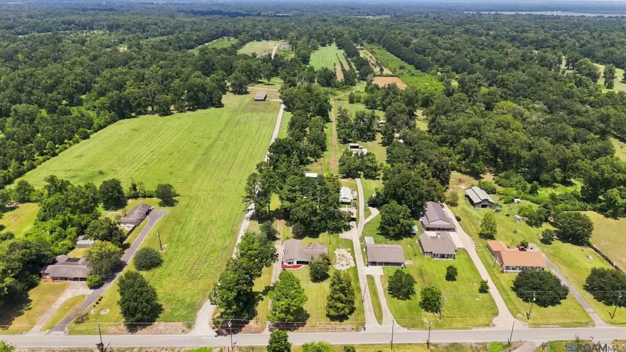 6676 Island Rd, Jarreau, LA 70749 - #2