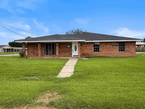 314 Lark Dr, Lockport, LA 70374