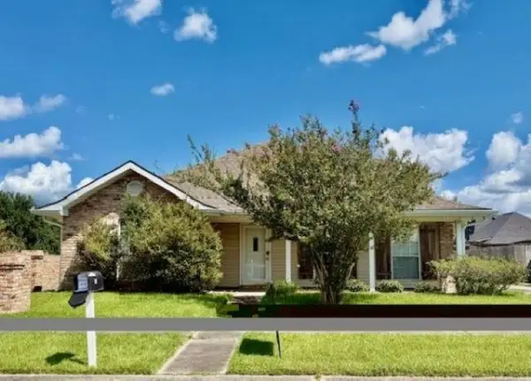 54 Cobblestone East, Houma, LA 70360
