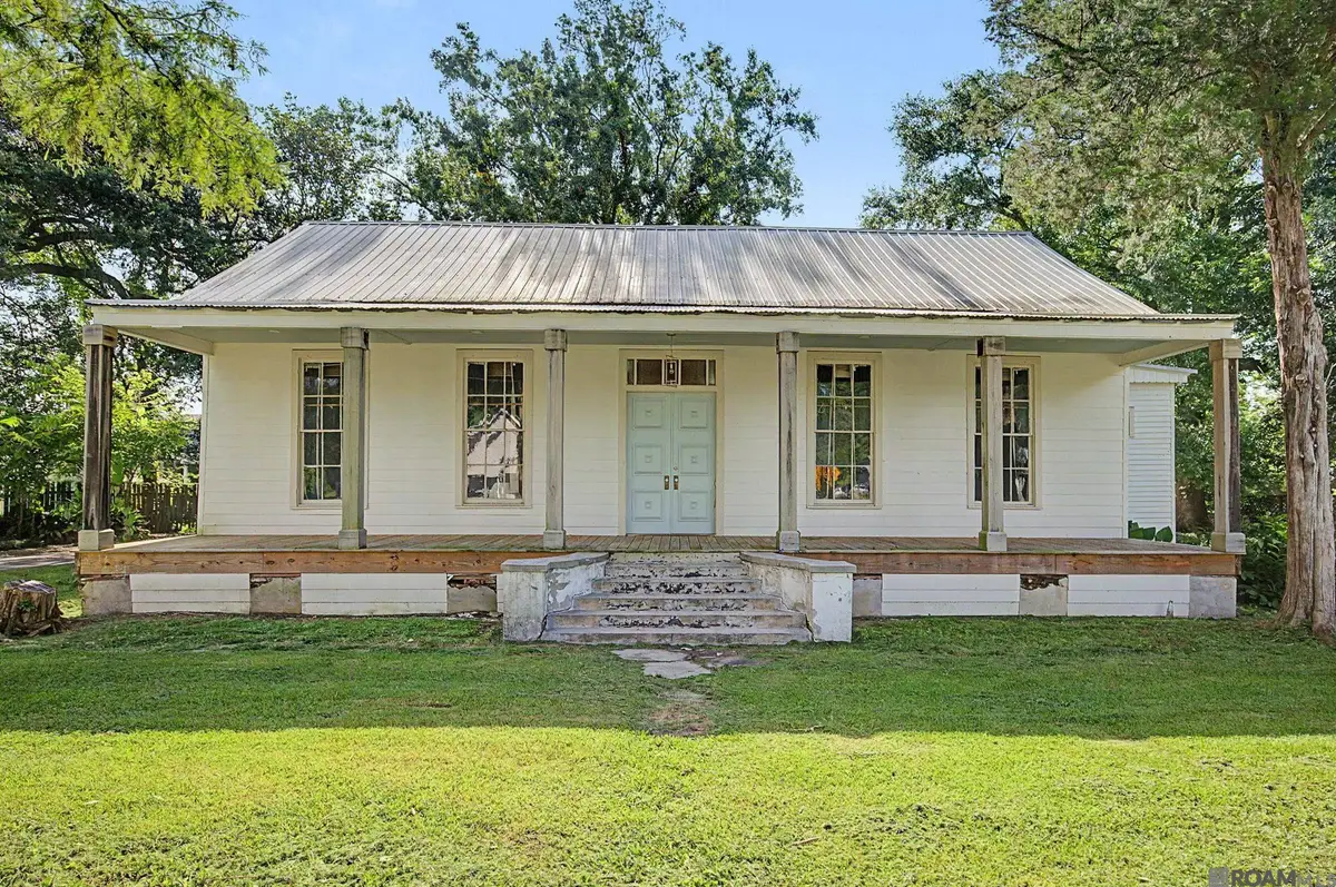 908 N Marchand Ave, Gonzales, LA 70737 - #1