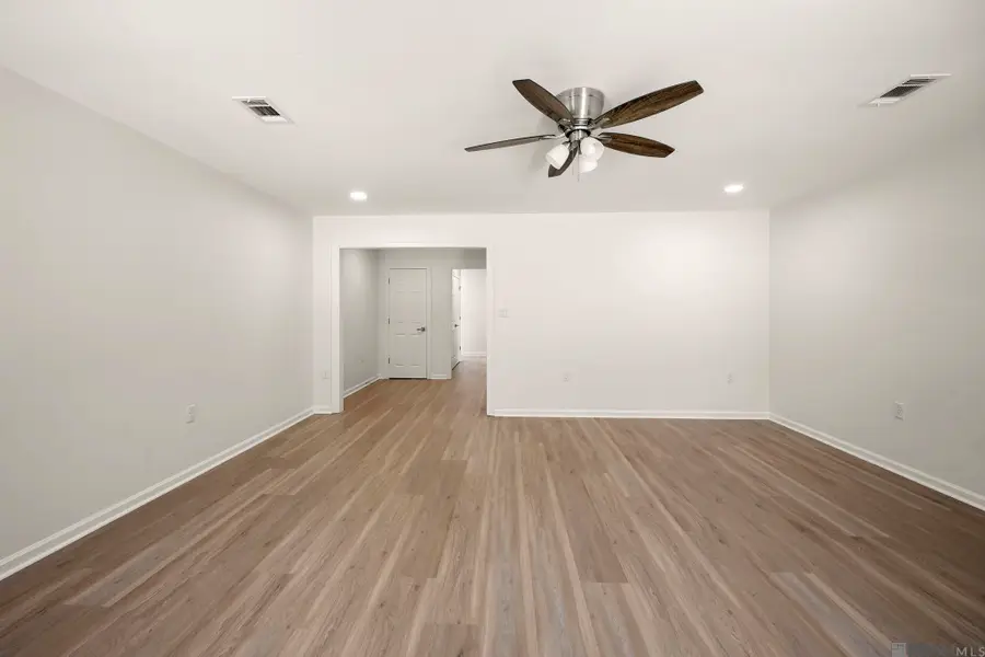 10031 Avenue B, Baton Rouge, LA 70807 - #3