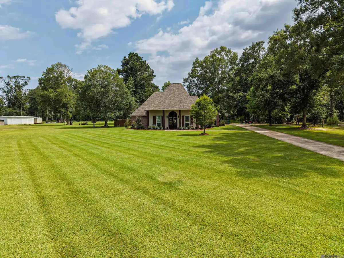 12060 Clanton Dr, Walker, LA 70785 - #1