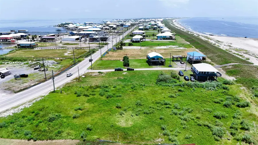 1662 Highway 1, Grand Isle, LA 70358 - #3