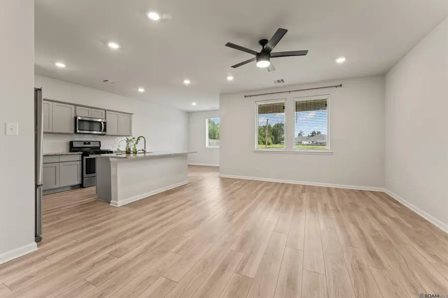 13758 Wincrest Dr, Walker, LA 70785 - #2