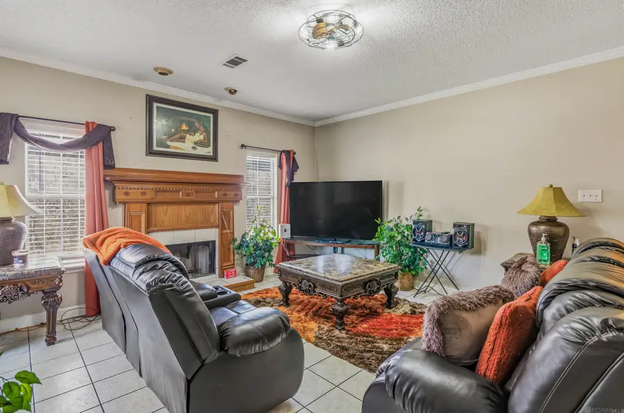9051 Crosscreek Ave, Baton Rouge, LA 70810 - #3