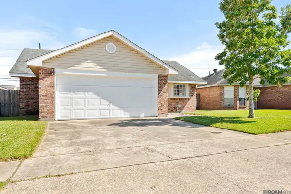 2414 N Sugar Ridge Rd, Laplace, LA 70068